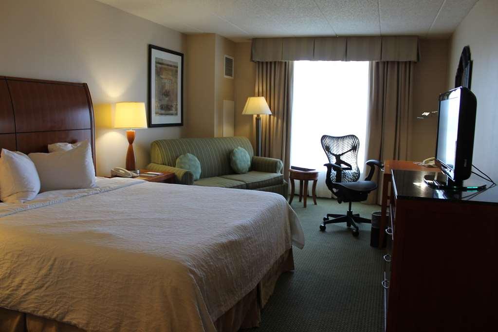 Hilton Garden Inn Addison Quarto foto